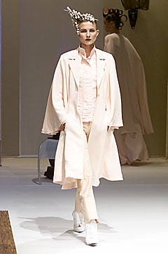 Icarius de Menezes F/W 01 Look 11