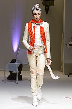 Icarius de Menezes F/W 01 Look 13