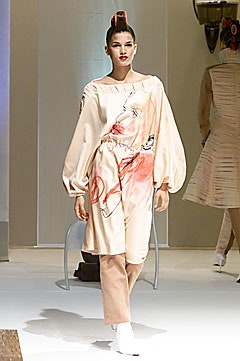 Icarius de Menezes F/W 01 Look 16