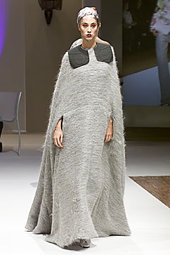 Icarius de Menezes F/W 01 Look 25