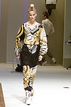 Icarius de Menezes F/W 01 Look 32