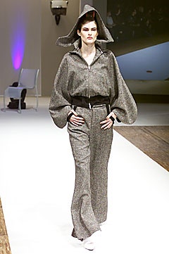 Icarius de Menezes F/W 01 Look 36