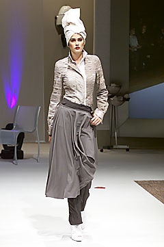Icarius de Menezes F/W 01 Look 47