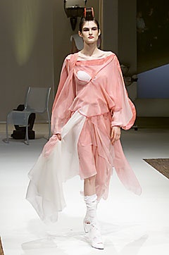 Icarius de Menezes F/W 01 Look 54