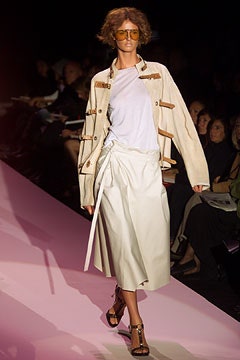 Gucci S/S 02 Look 8