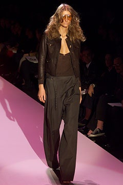 Gucci S/S 02 Look 11