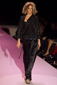 Gucci S/S 02 Look 36