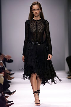 Givenchy S/S 02 Look 29