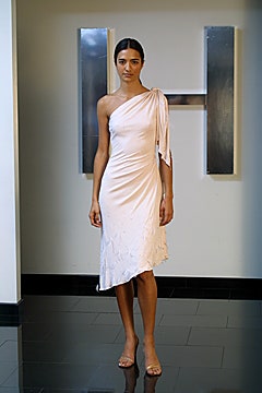 Halston S/S 02 Look 34
