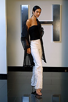 Halston S/S 02 Look 44