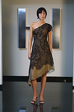 Halston S/S 02 Look 47