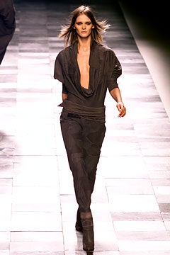Givenchy F/W 02 Look 2