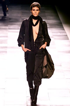 Givenchy F/W 02 Look 11