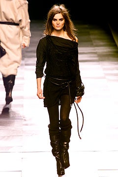 Givenchy F/W 02 Look 14