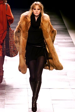 Givenchy F/W 02 Look 26