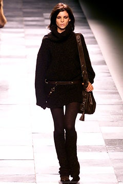 Givenchy F/W 02 Look 27