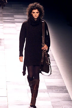 Givenchy F/W 02 Look 29