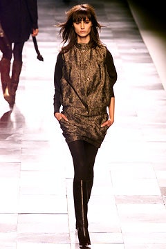 Givenchy F/W 02 Look 30