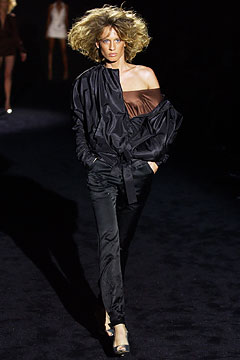 Gucci S/S 03 Look 7