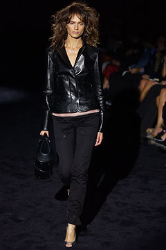 Gucci S/S 03 Look 10