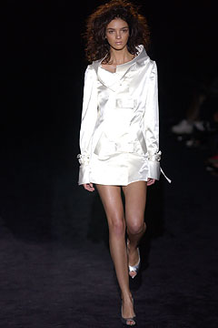 Gucci S/S 03 Look 32