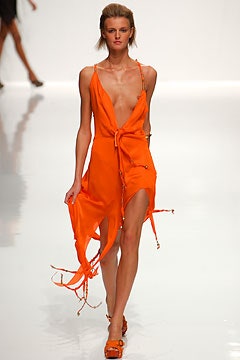 Givenchy S/S 03 Look 26
