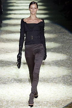 Gucci F/W 03 Look 7