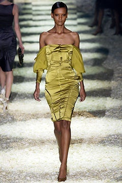 Gucci F/W 03 Look 30