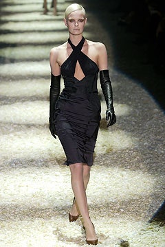 Gucci F/W 03 Look 35