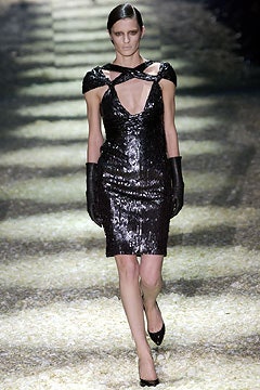 Gucci F/W 03 Look 37