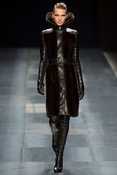 Givenchy F/W 03 Look 5