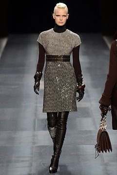 Givenchy F/W 03 Look 8