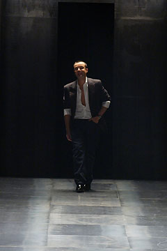 Givenchy F/W 03 Look 40