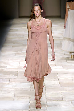 Givenchy S/S 04 Look 2