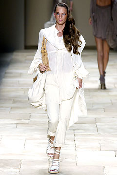 Givenchy S/S 04 Look 8