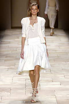 Givenchy S/S 04 Look 22