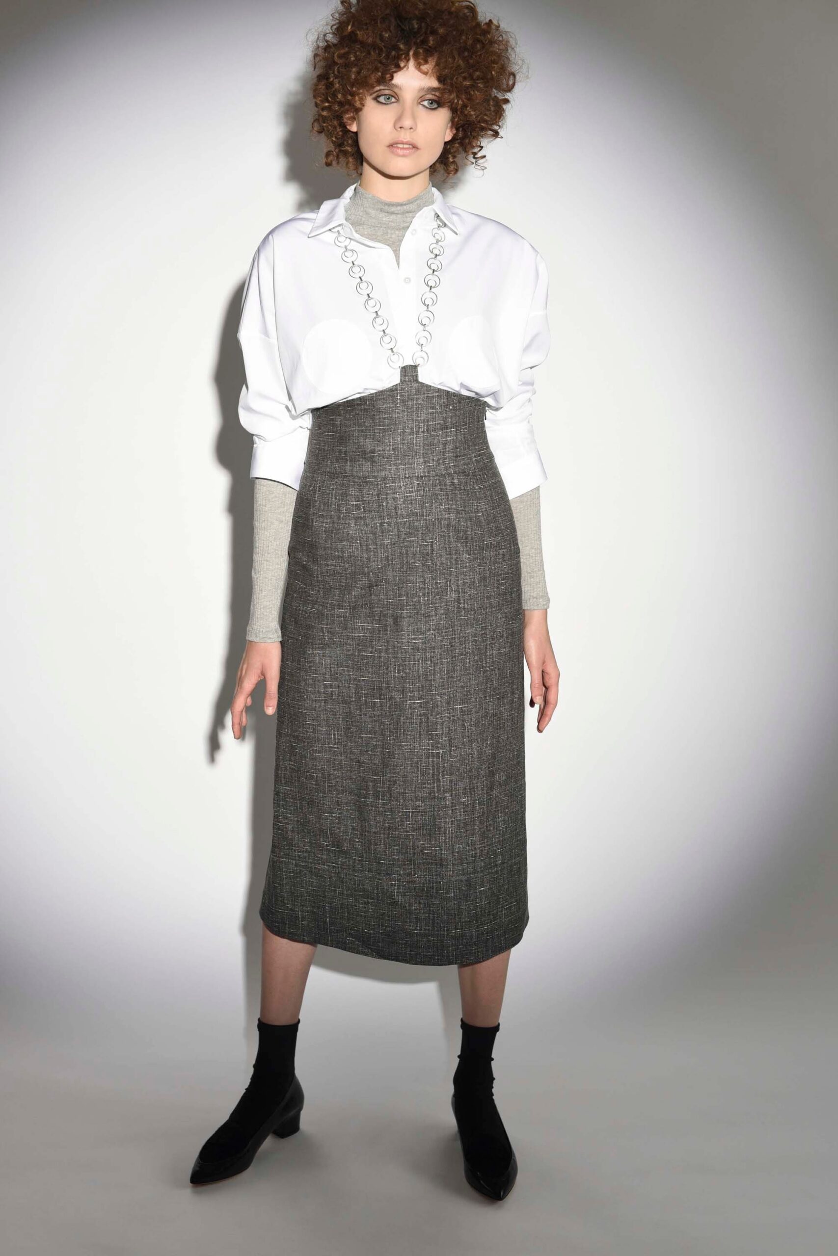 Isa Arfen Resort 17 Look 11
