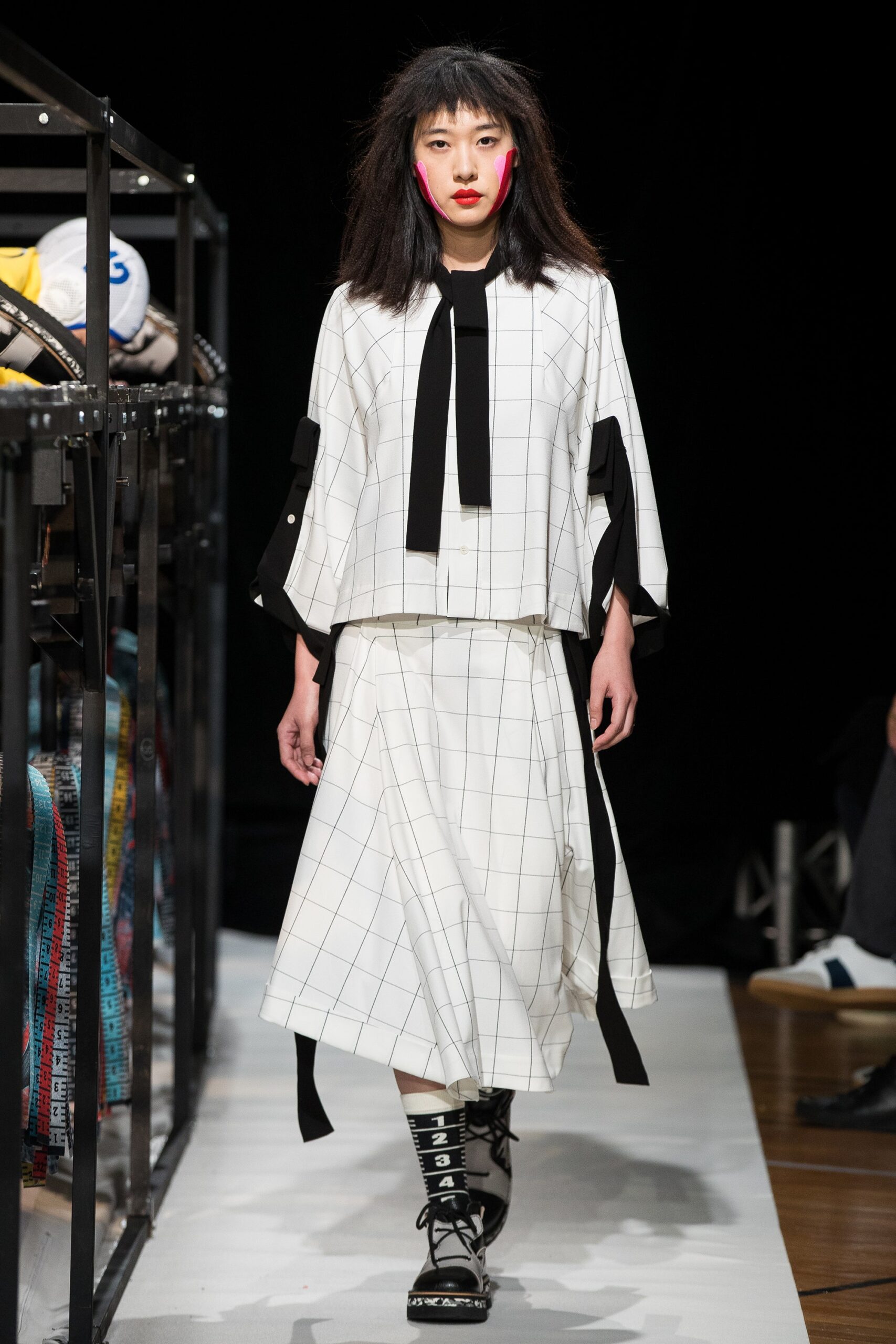 Henrik Vibskov Copenhagen F/W 18 Look 12