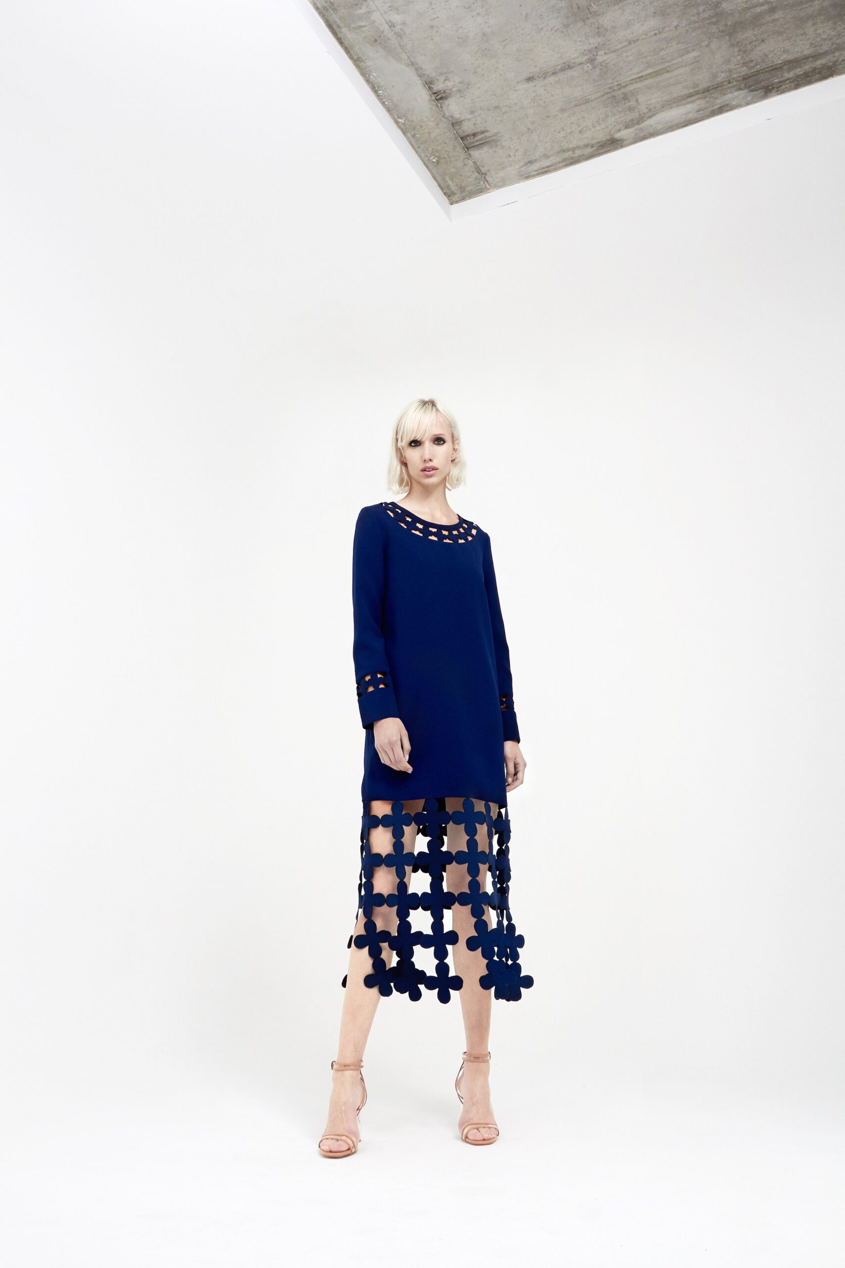 Huishan Zhang Resort 18 Look 13