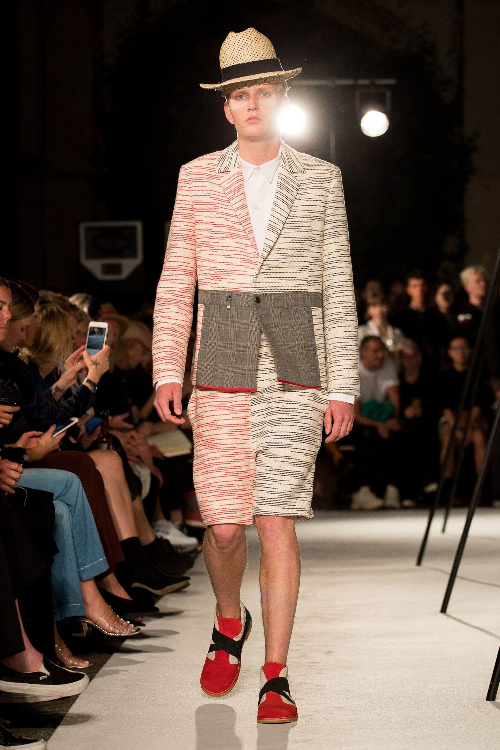 Henrik Vibskov Copenhagen S/S 18 Look 15