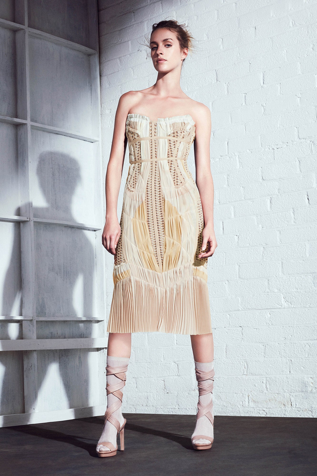 Hervé Léger by Max Azria S/S 17 Look 15