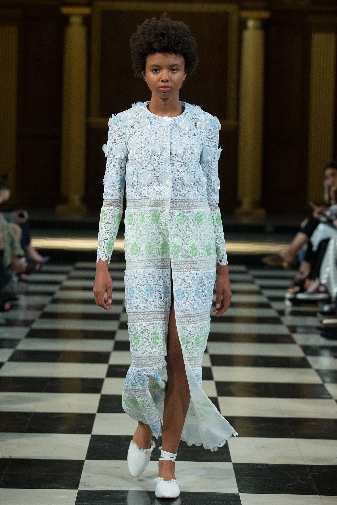 Huishan Zhang S/S 17 Look 15