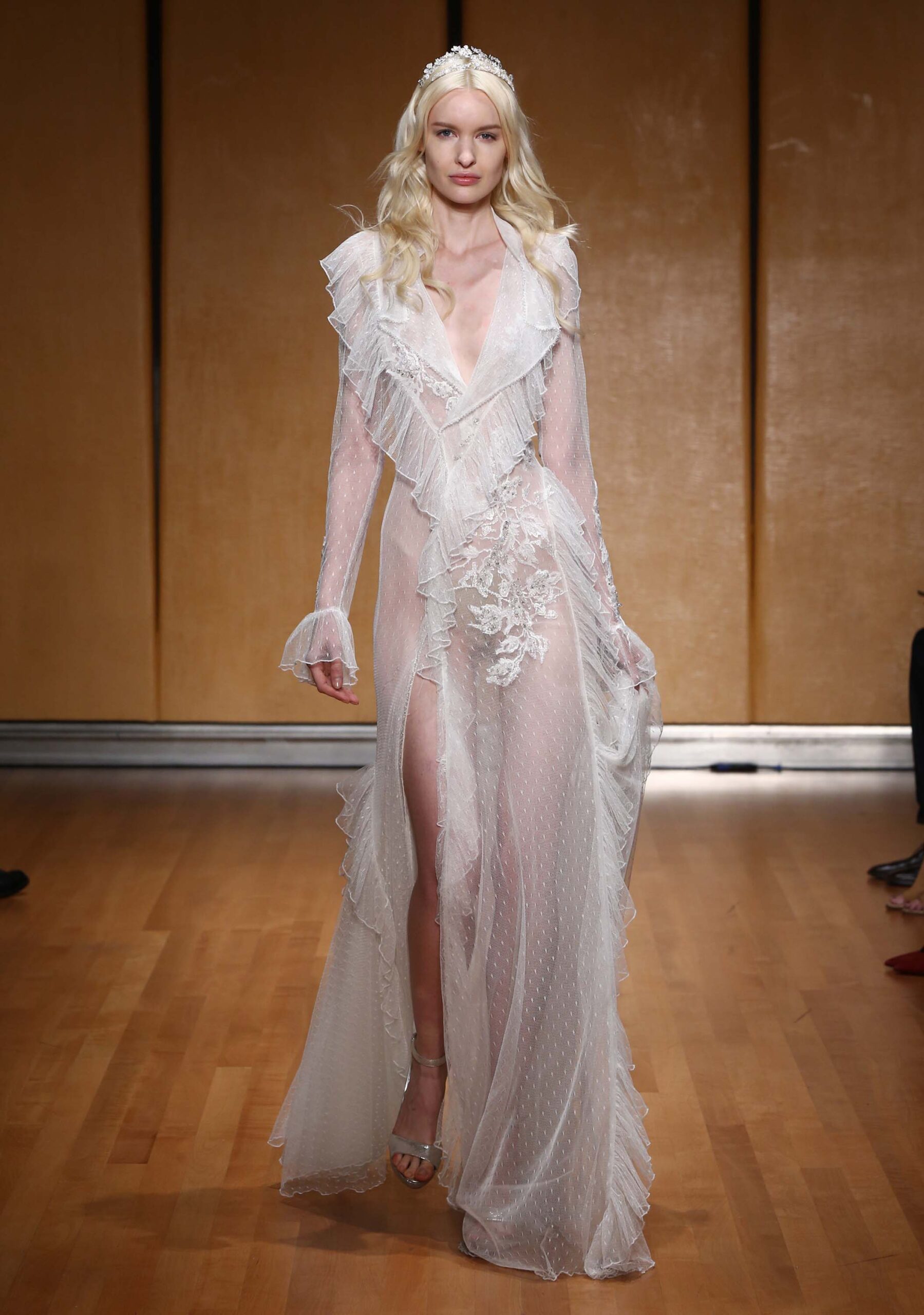Inbal Dror F/W 17 Bridal Look 15