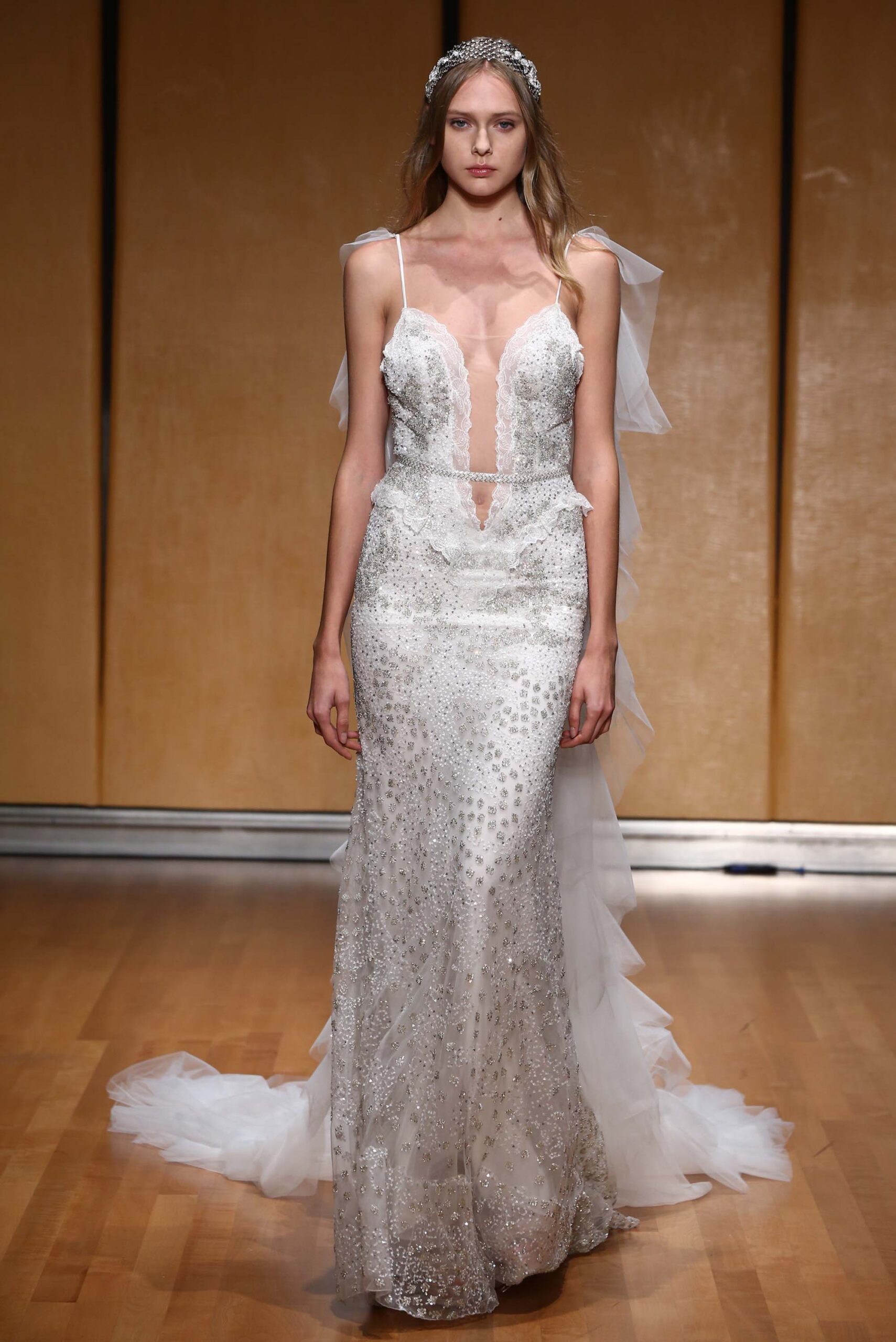 Inbal Dror F/W 17 Bridal Look 18