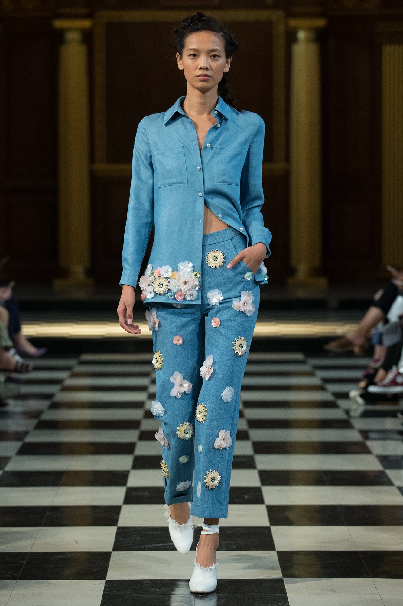 Huishan Zhang S/S 17 Look 19