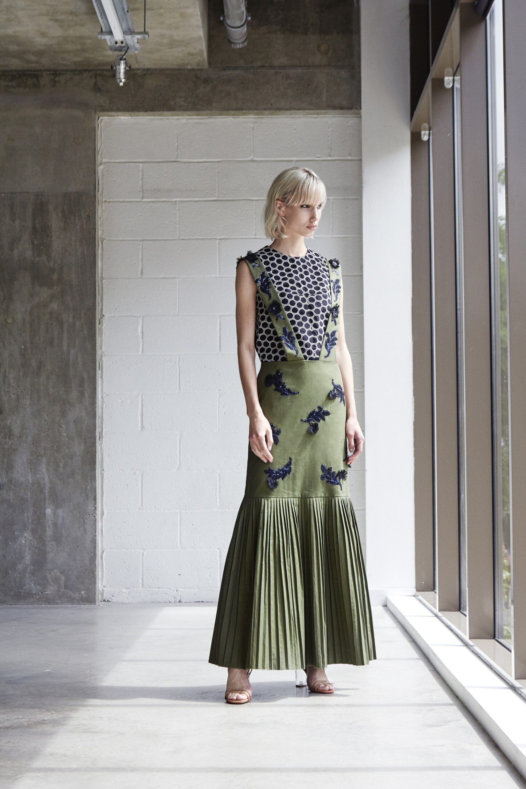 Huishan Zhang Resort 18 Look 19