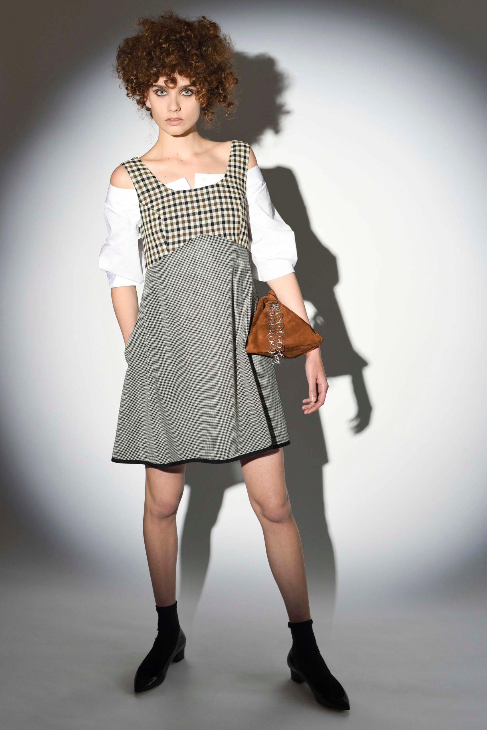Isa Arfen Resort 17 Look 19