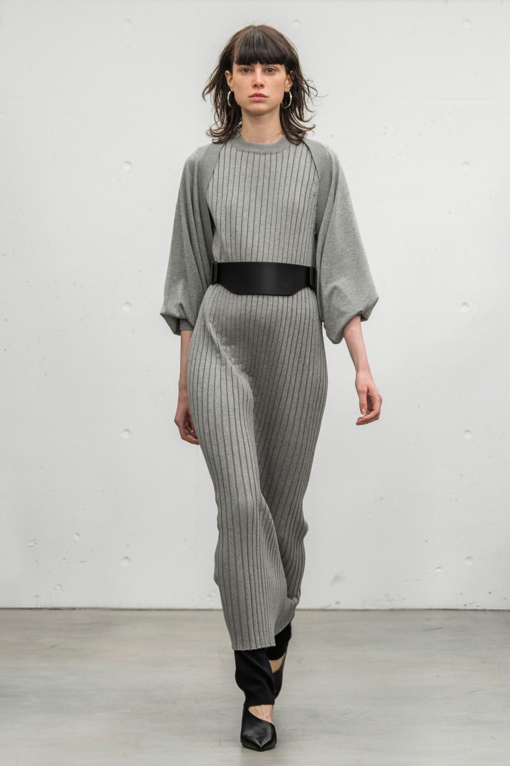 Hyke Tokyo S/S 18 Look 20