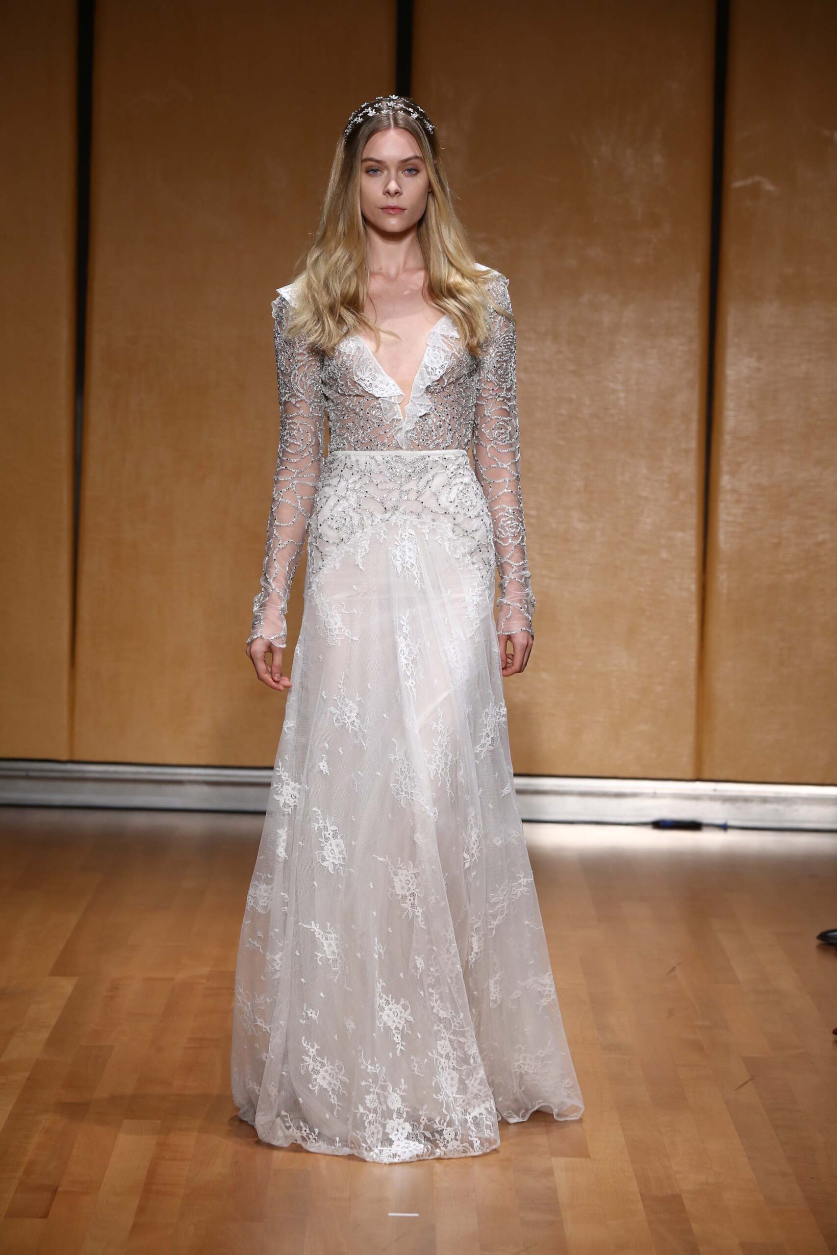 Inbal Dror F/W 17 Bridal Look 20