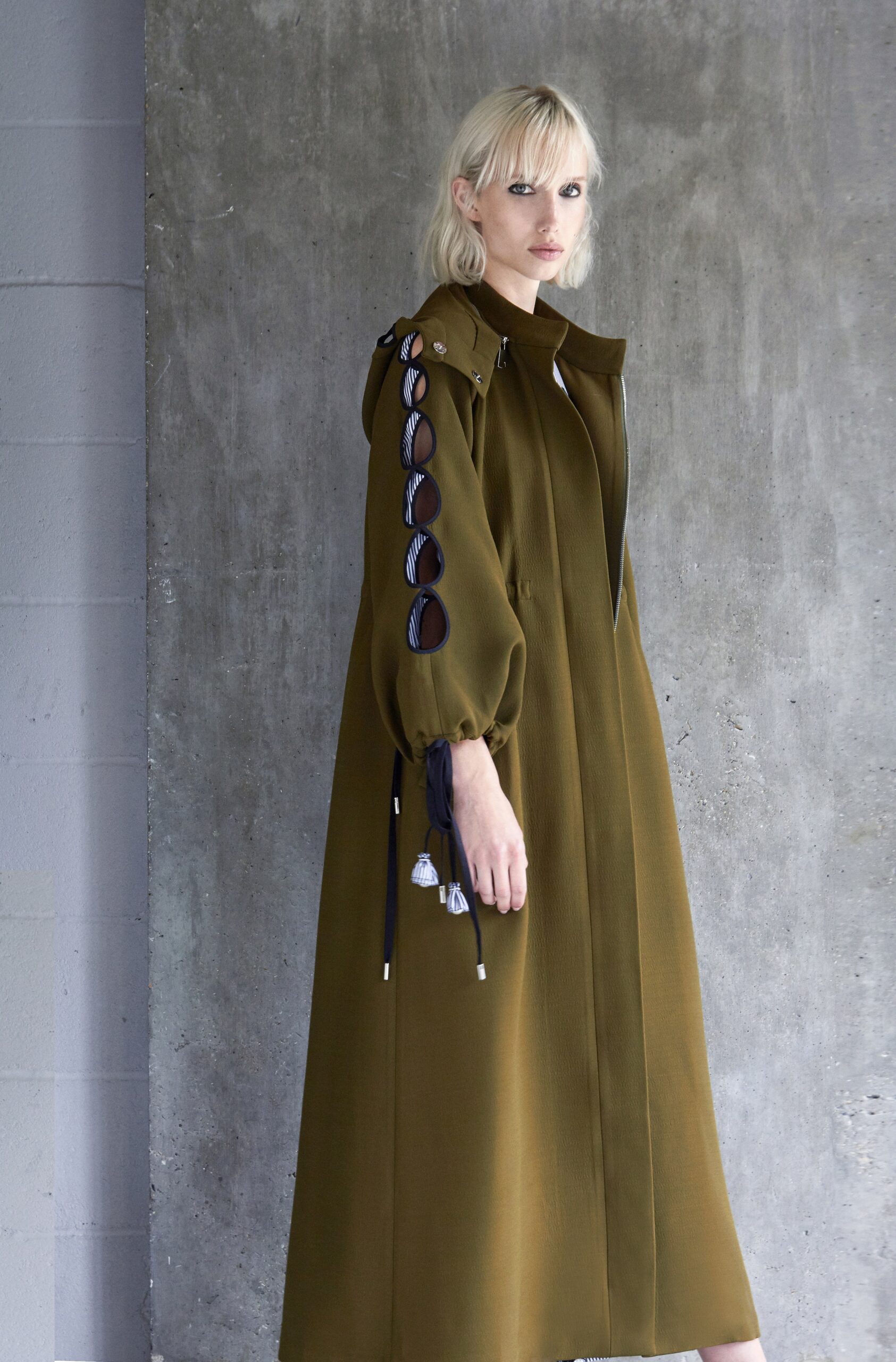 Huishan Zhang Resort 18 Look 22